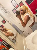 Venus review photo