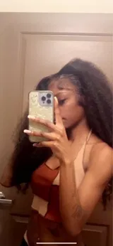 Mikayla review photo