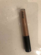 K.B. review photo