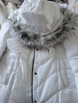 LC review photo