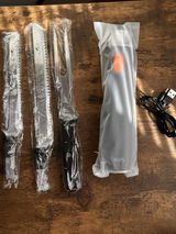 MJ review photo