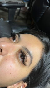 Yaxeni Mojica review photo