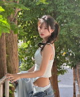 Tessa review photo