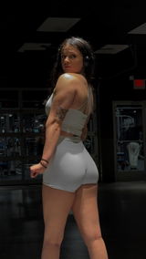 vanessa raso review photo