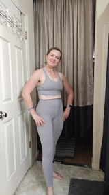 Yuliya review photo