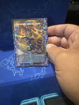 Misha Crouppen review photo