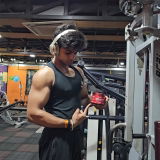 Vishal review photo