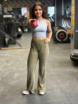 Neha sharma review photo