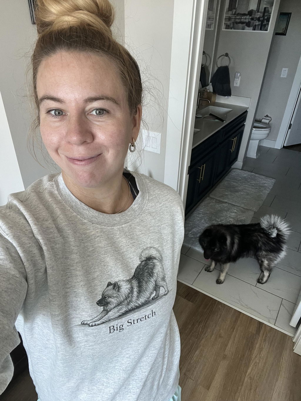 Big Stretch Keeshond Sweatshirt