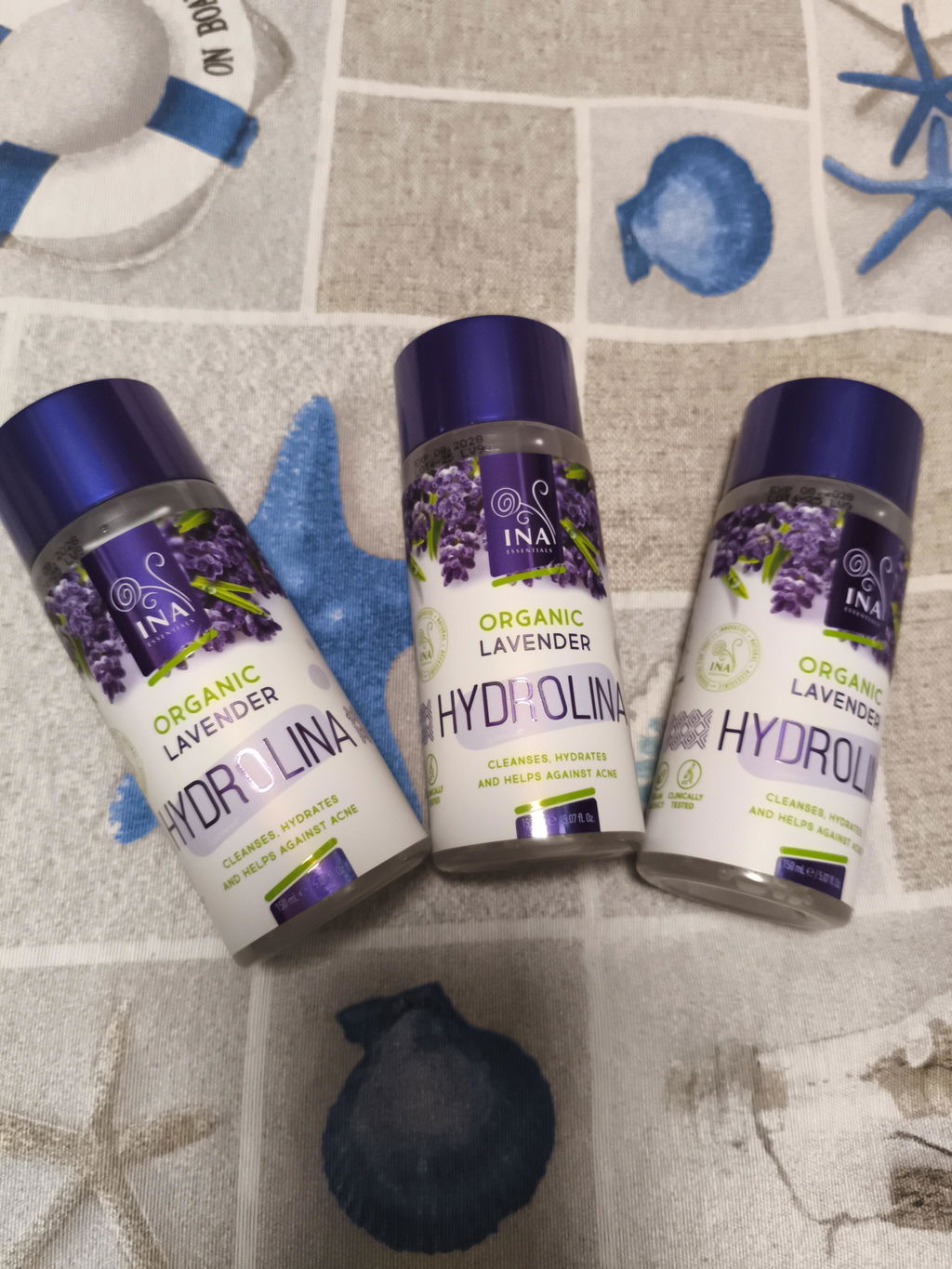 Hydrolina de lavanda para el acné: compre 2 y obtenga 1 gratis