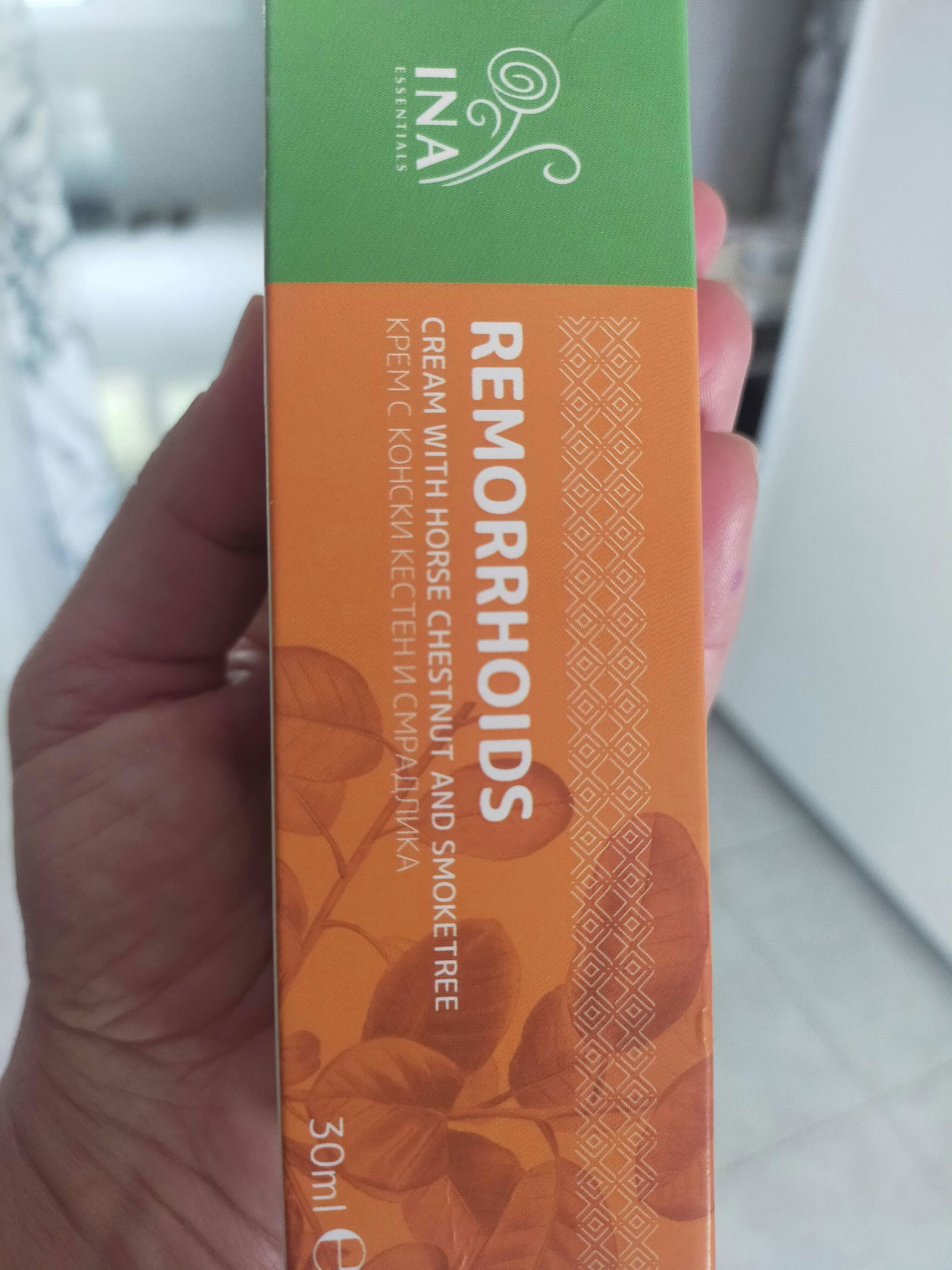 Foto uit een beoordeling van een koper over de crème met paardenkastanje van InaEssentials
