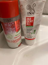 A review photo