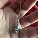 Izzie review photo