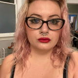 Lola review photo