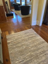 De M. review photo