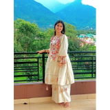 Rashmi Bhardwaj review photo