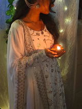 Sneha Dethe review photo