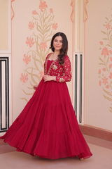 Hina Qureshi review photo