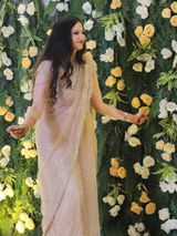 Alisha Khan review photo