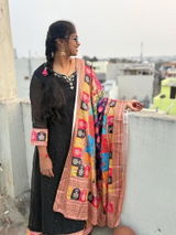 Priya review photo
