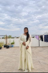 mansi review photo