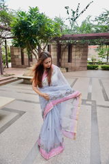 Nidhi Bakshi review photo