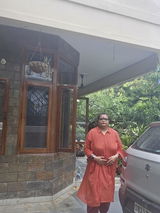 Divya Ranjan review photo