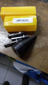 Lazaro Paucek review photo