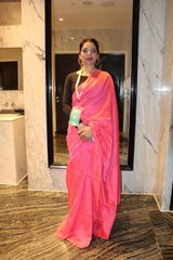 Nishu Saini review photo