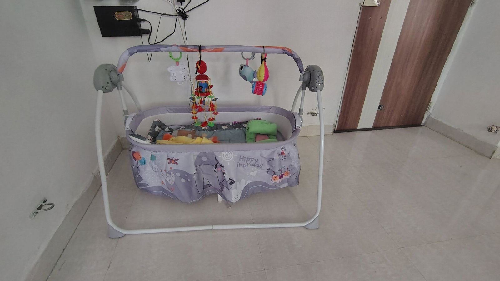 Animal Print Automatic Baby Cradle & Swing with 3-Point Safety Harness, Remote Control, Mosquito Net, Soothing Musical, Extra Cushion, Baby Age 0-2 Years (Grey 2)