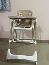 Sravani review photo
