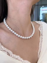 April Kensington review photo