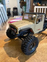 Benjamin Hopper review photo