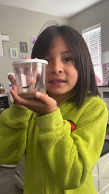 Yasenia V. review photo