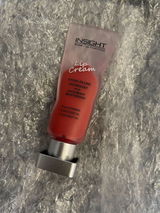 shruti review photo