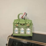 Liam Parker review photo