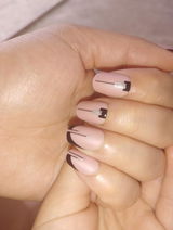 C. review photo