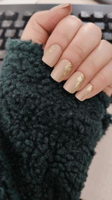 Luiza V. review photo