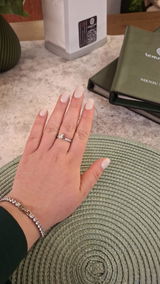 Iulia I. review photo