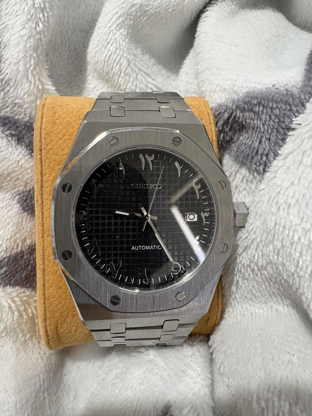 CUSTOM WATCH ORDER