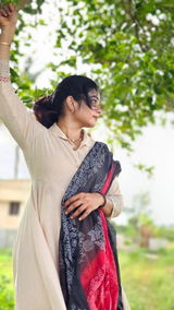 Gayathri review photo