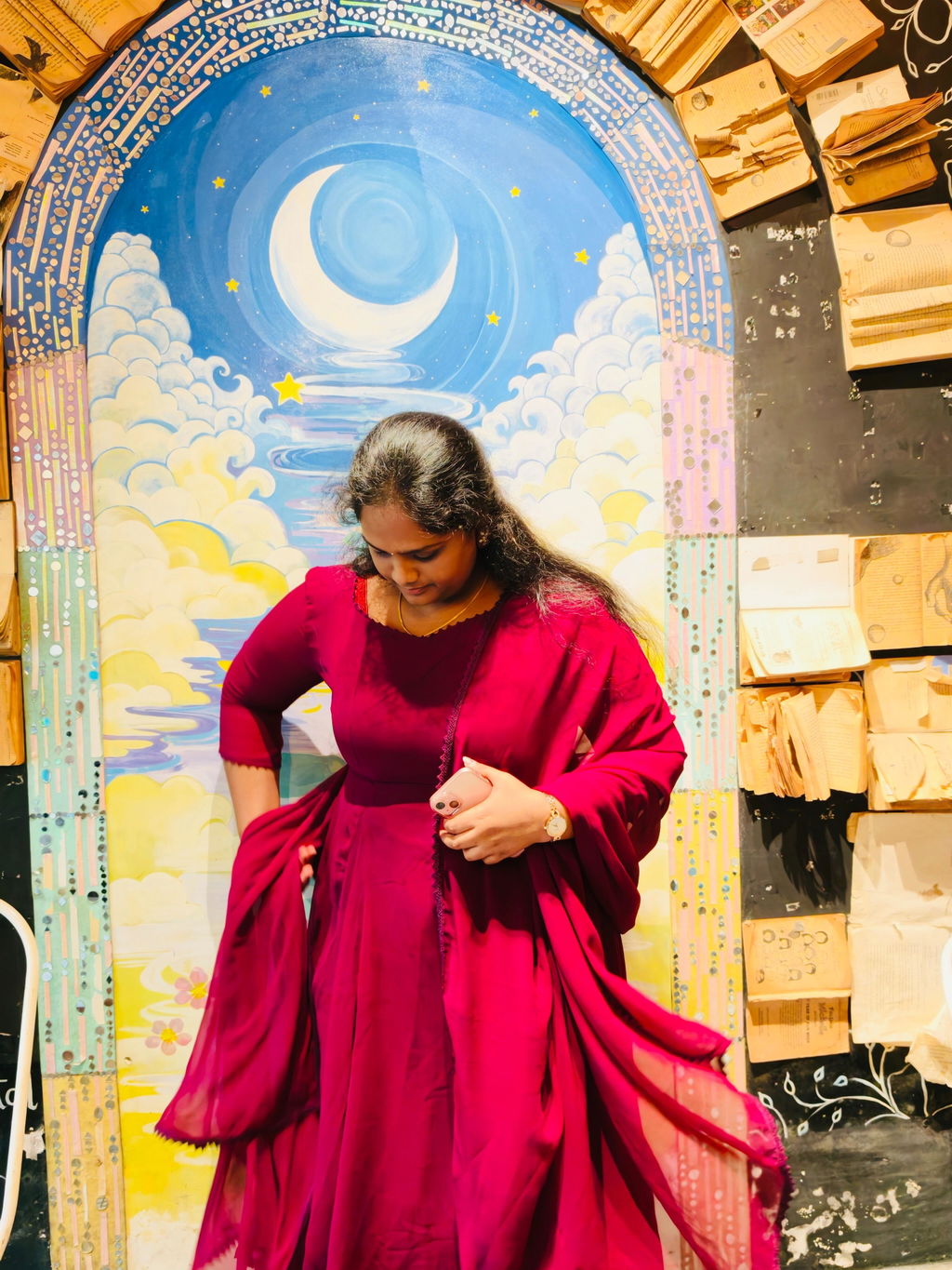 Om Shanti Oshanna Wine (Kurti+Dupatta)