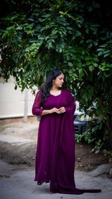 Shobana review photo