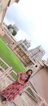 Gowri vijay review photo