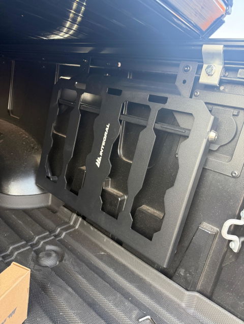 Integral Truck