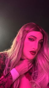 Francine review photo