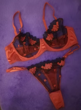 N review photo