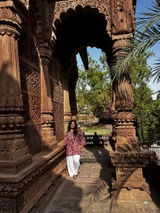 Chitrakshi S. review photo