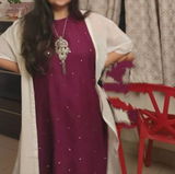 Kriti O. review photo