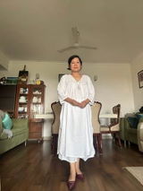 Anne V. review photo